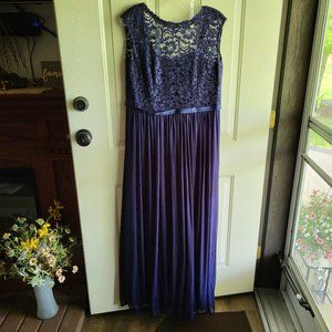 David's Bridal Navy Dress (Bridesmaid)